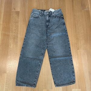 Levi’s women Baggy Dad jeans 27x28 NWT
